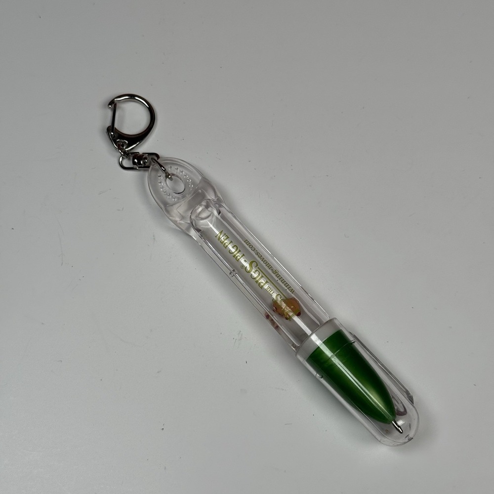 Passโ the Pigs Pen With Keychain READ